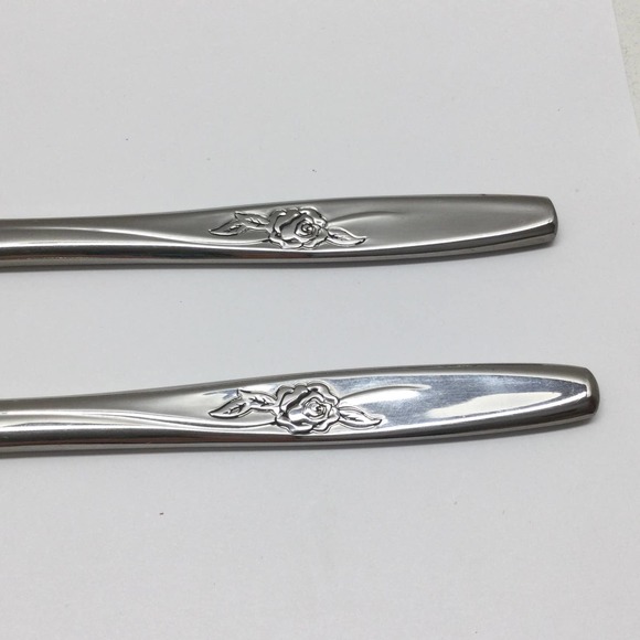 2 piece International Silver Random Rose Stainless Luxury Modern Solid Knife 8" - Picture 2 of 6